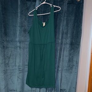 Ava & Viv Deep Green Sleeveless Midi Dress